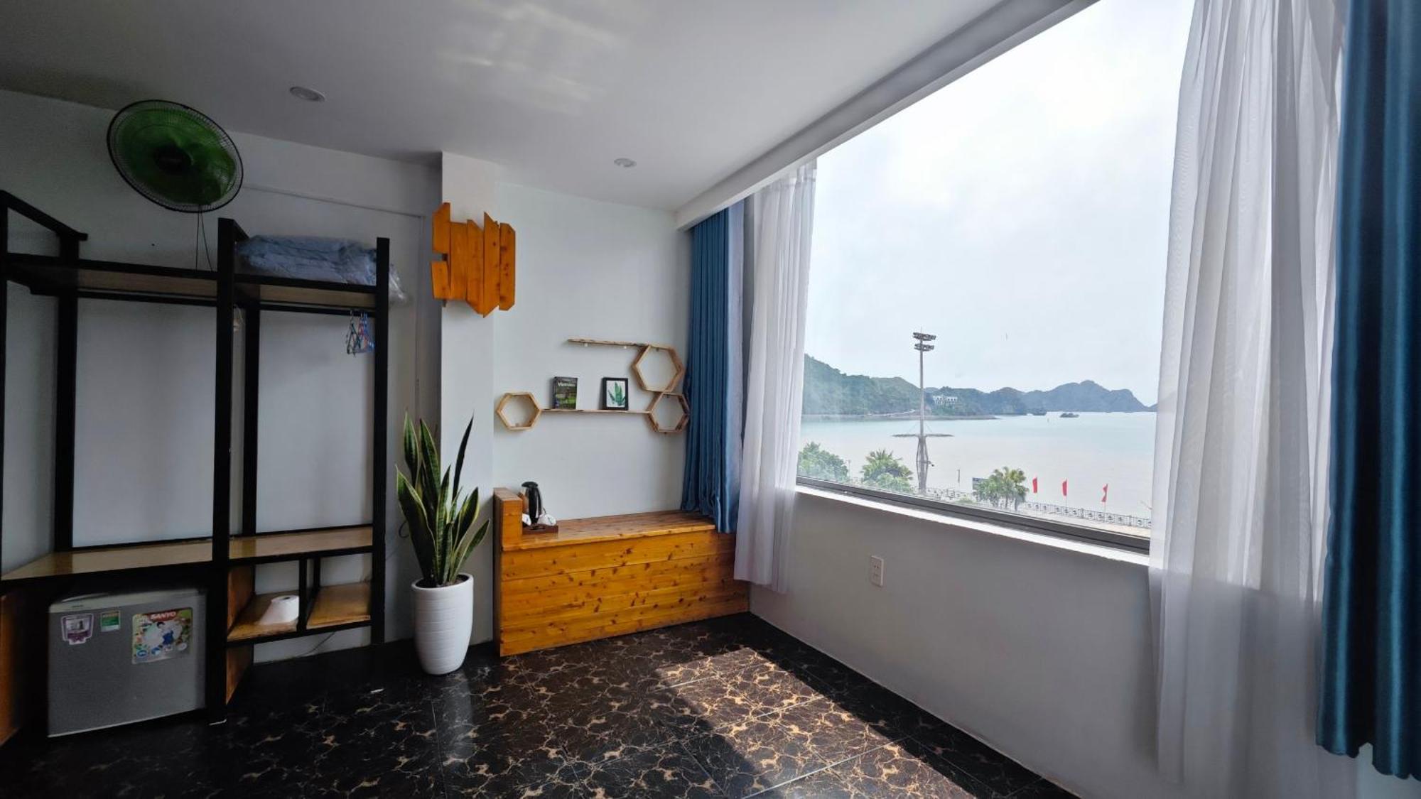 Catba Pod Hostel - Restaurant And Rooftop Bar Dong Khe Sau ภายนอก รูปภาพ