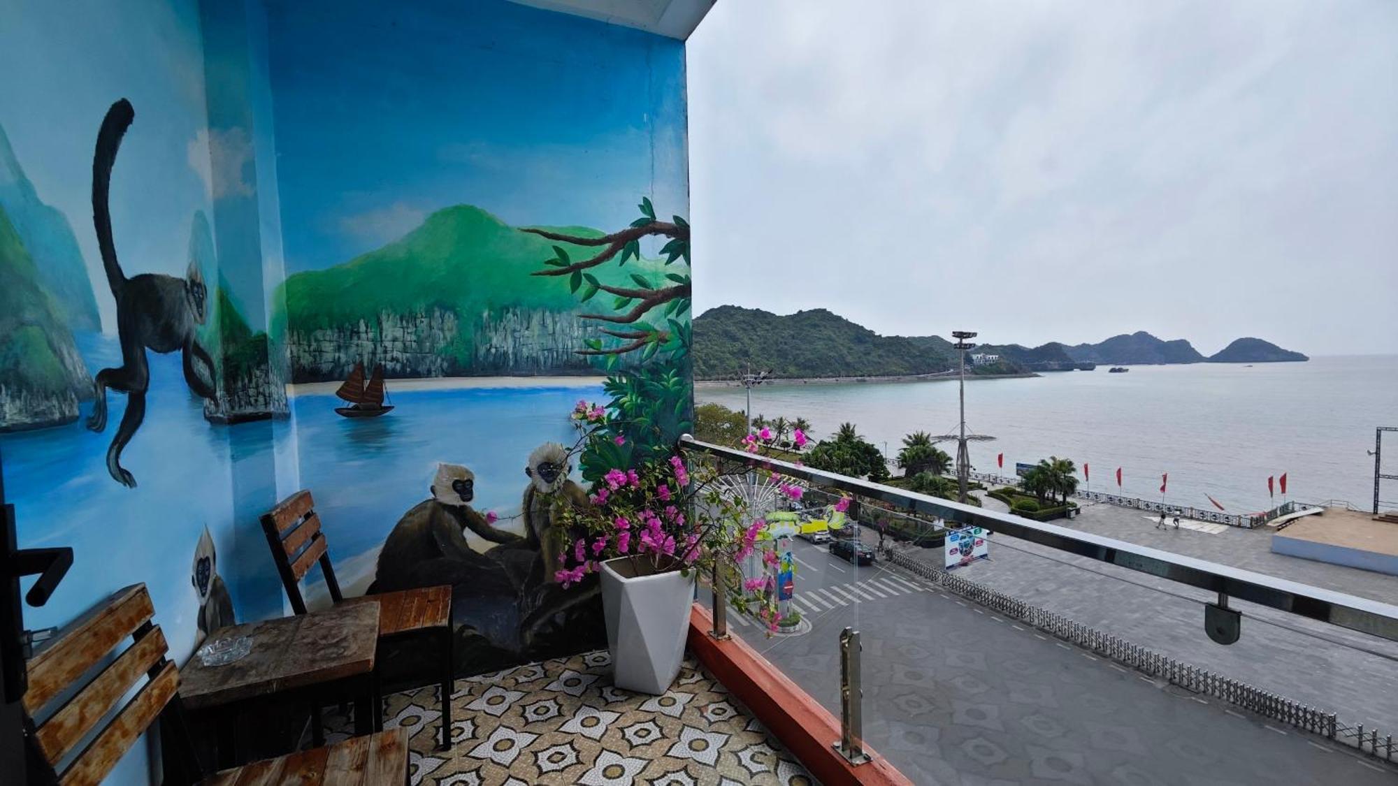 Catba Pod Hostel - Restaurant And Rooftop Bar Dong Khe Sau ภายนอก รูปภาพ