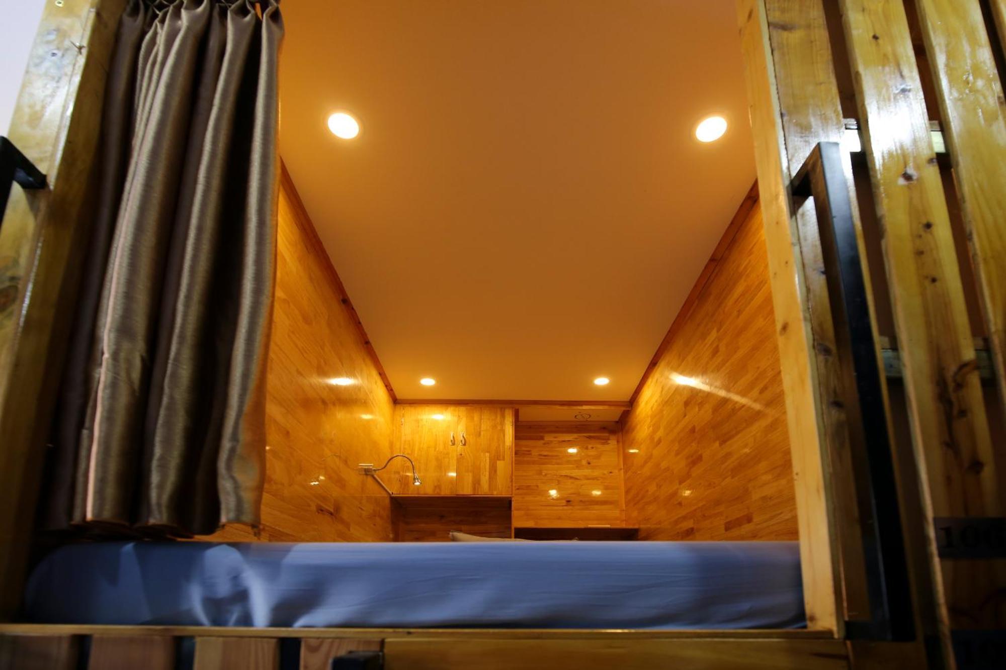 Catba Pod Hostel - Restaurant And Rooftop Bar Dong Khe Sau ภายนอก รูปภาพ
